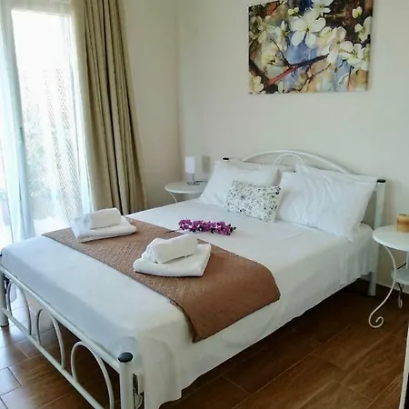 Διαμέρισμα Stayatlenas *